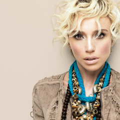 Gülşen - Yurtta Aşk Cihanda Aşk (Remix)