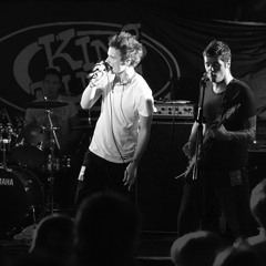 Walk (Foo Fighters Cover)