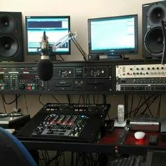 اتغيرت عشانك.R