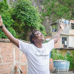 Mandei meu violão embora