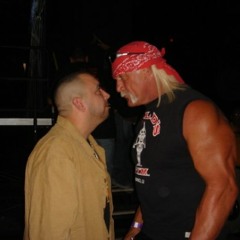 Eric Sean interviews Hulk Hogan
