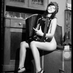 Bleep your Manouche 2012 T-Gooroo