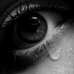 گریه اگر بگذارد/ترانه:شهیار قنبری/آهنگ و تنظیم:آندرانیک/صدا:امیر
