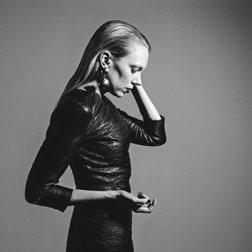 Winter techno mix by Sandra Mosh for Nordic Playlist