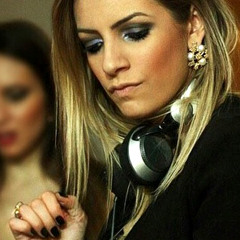 Beach House _Luiza Bernardi (Novembro 2014)