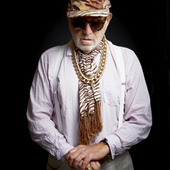 Bitcoin Bitch - BITCOIN Feat. Dew Baby