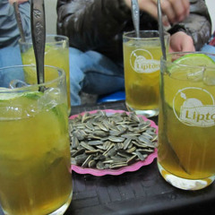 Hà Nội trà đá vỉa hè - Phạm Nam Hải