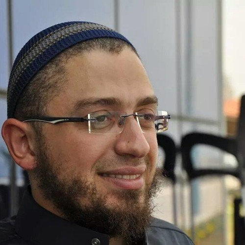الفرق بين عبادة الانسان والمخلوقات الاخرى _ مقطع للدكتور ابو بكر القاضى