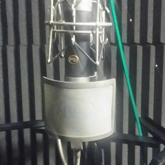 Maken Noise.. at Shocker house.records/ballerboyrecords