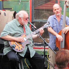 01 QuietNightsQuietStars