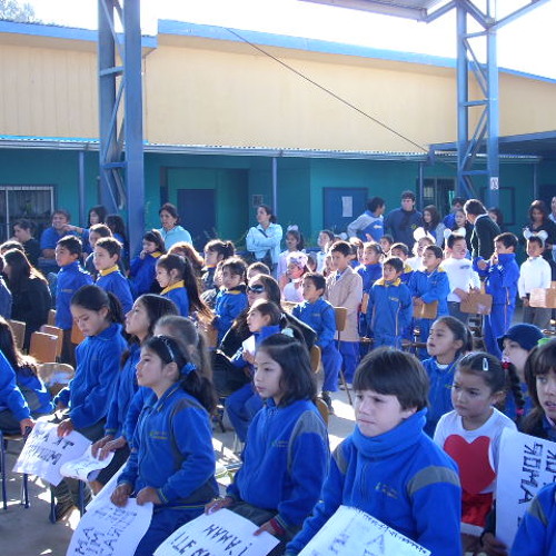 Stream Colegio Fundadores De La Calera - Aviso Derecho A Elegir II (1