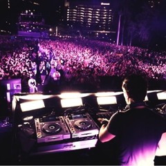 Freak Show Vol.8 - DJ Blu3nD