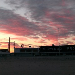 We Dont Mess About Podcast 009 - Hitsuji (Experimental / Ambient)