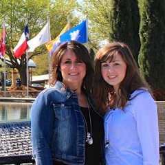 Jenni & Kristen