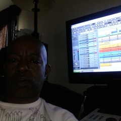 Snigers - Stradgey & Silk Beatz On The Mix