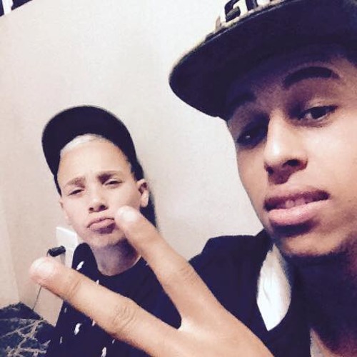 Marolatizatório Conveniente by MC Pikachu (Ft. MC Magrinho & MC Thiago JP)