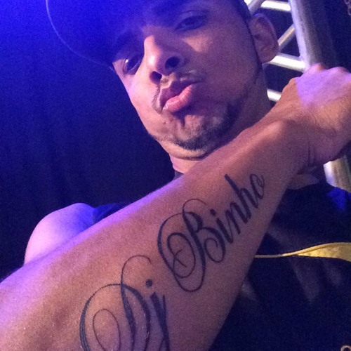 MC VINICINHO - LANÇA PERFUME DO MELHOR COPÃO DE 20 COM BALINHA VS ALTA NOVA DJ BINHO TROPA DO DG.