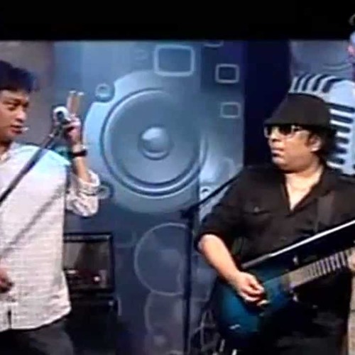Partho & LRB - Brishti Dekhe Onek Kedechi - LIVE Version