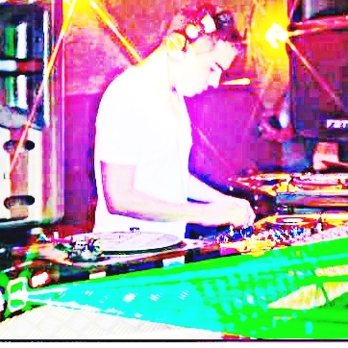 D Frenky & Inaya Day - -Hold Your Head Up High (Tech-house remix)