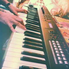 Me ama - Version Piano - (cover) em Casa