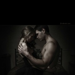 تورا نگاه می کنم.MP3