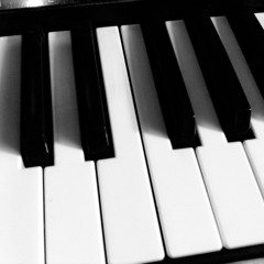 A Thousand Years keyboard (own version on the spot) ^-^