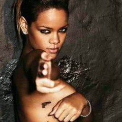 Rhianna Pour It Up (remix) at Pay Up