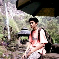 tak semestinya aku kecewa, karena aku juga yang memilihnu tuk jadi kekasihku