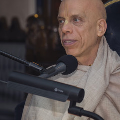 HH Prahladananda Swami - Better be a bear /  BG 15.8 - Sunday Feast
