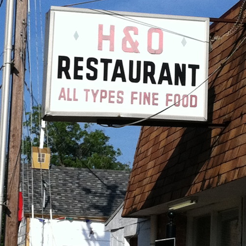 ladisciticean• ALT - 3