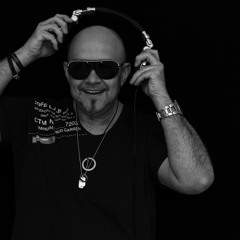 Dorell Goes Disco Funk     -Live Session-