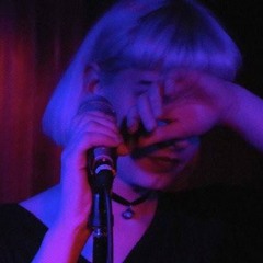 Molly Nilsson - Wrong Boy