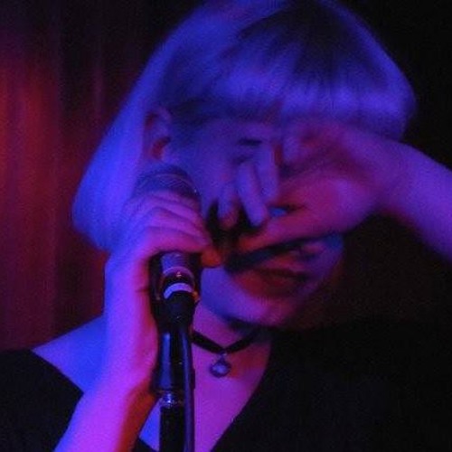 Molly Nilsson - Wrong Boy