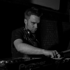 Luke Warren - Live @ Warm Up With Ryan Davis & Olaf Stuut
