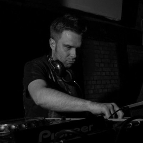 Luke Warren - Live @ Warm Up With Ryan Davis & Olaf Stuut