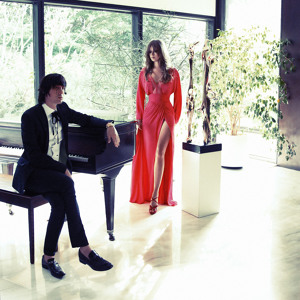 CHROMATICS / WHITE LIGHT