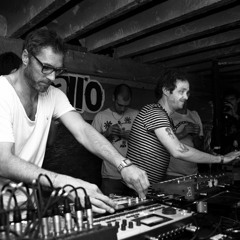 Half Hawaii (Bruno Pronsato & Sammy Dee)  – DC 10 Ibiza 24.09.2007