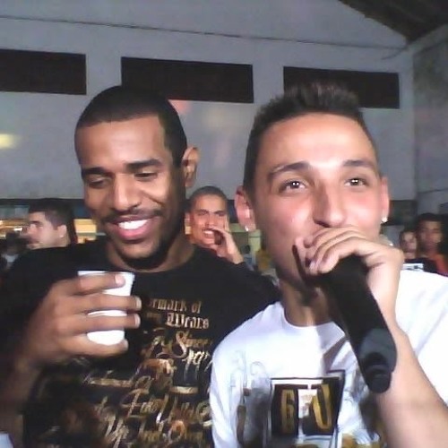 MC Smith, "Vida bandida", DJ Byano, na Chatuba, 26 jul. 2009