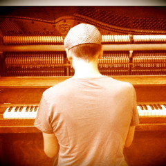 Singer-Songwriter