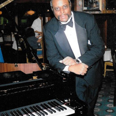 Rondo  Capriccio; Concerto for Piano and Orch. in C-Sharp minor (1973)track 1. First movement