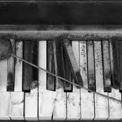 Broken Piano