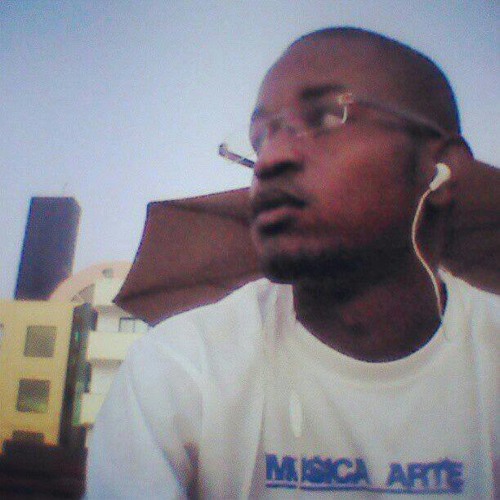 Extra Terrestres(Why The Aliens - Intercollab - Prod. by - SimpleSamples - Beatkartell - Khadhya)