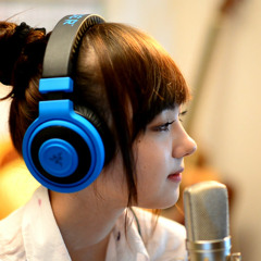 Beautiful : Christina Aguilera Cover by Jannina W