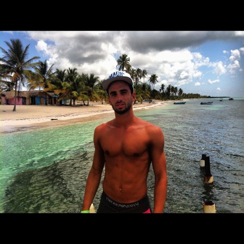 Nico & Vinz - Am I Wrong (Cover By T-Mike & Biggie Jo)