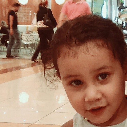 تاليا وخالو