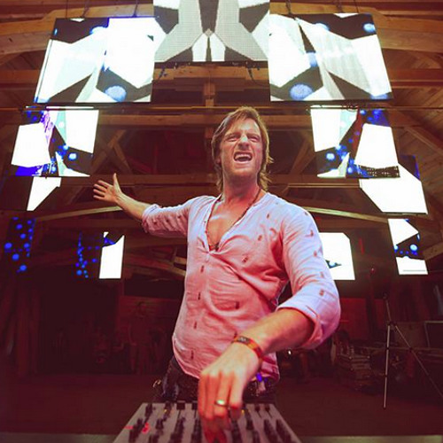 Stream DJ TRISTAN | Before Party | 22/11/2014 by radiOzora