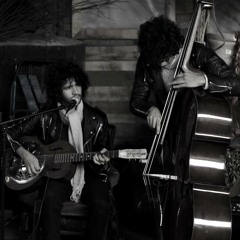 Los Makenzy- Too Late To Cry (Lonnie Johnson's Cover)