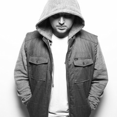 DJ Dnial Live @ Max Weiner