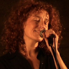 Vivi Ferrer & Javier Labbé: Muchacha Ojos de Papel (de Luis Alberto Spinetta)