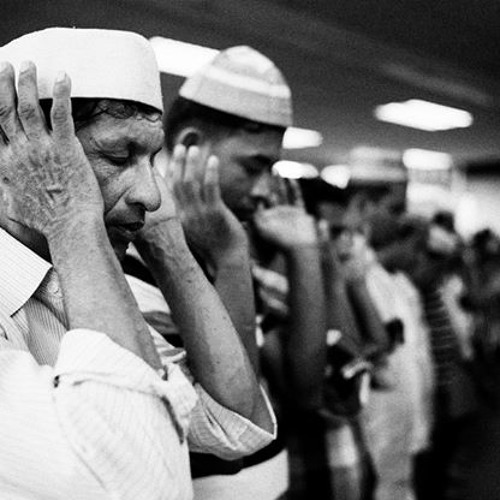 مَنْ عَمِلَ صَالِحًا مِنْ ذَكَرٍ أَوْ أُنْثَىٰ - عبدالفتاح حربي